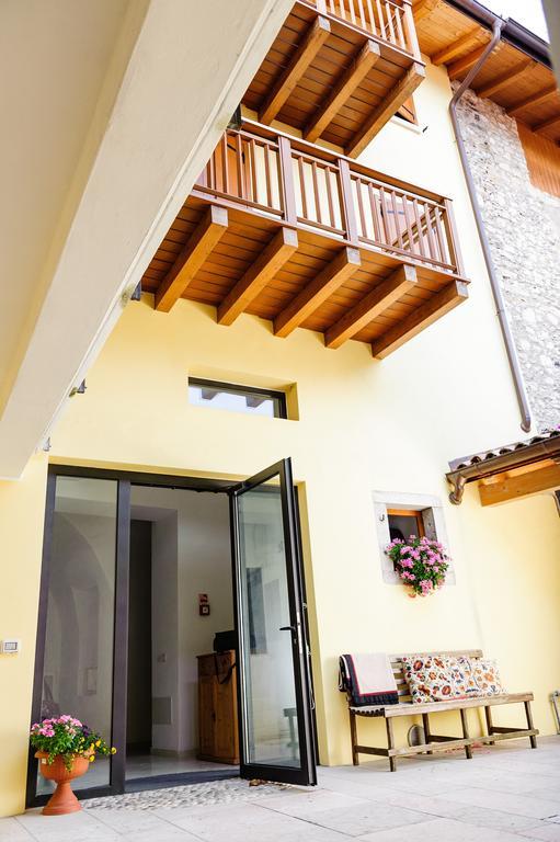 Ca' Dei Boieti Casa Vacanze Ronzo-Chienis Δωμάτιο φωτογραφία